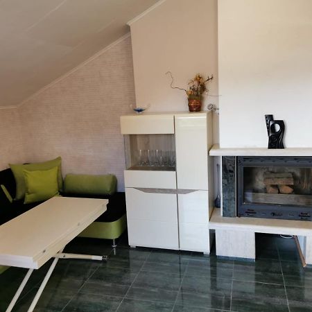 Lucy Apartament Apartment Burgas ภายนอก รูปภาพ