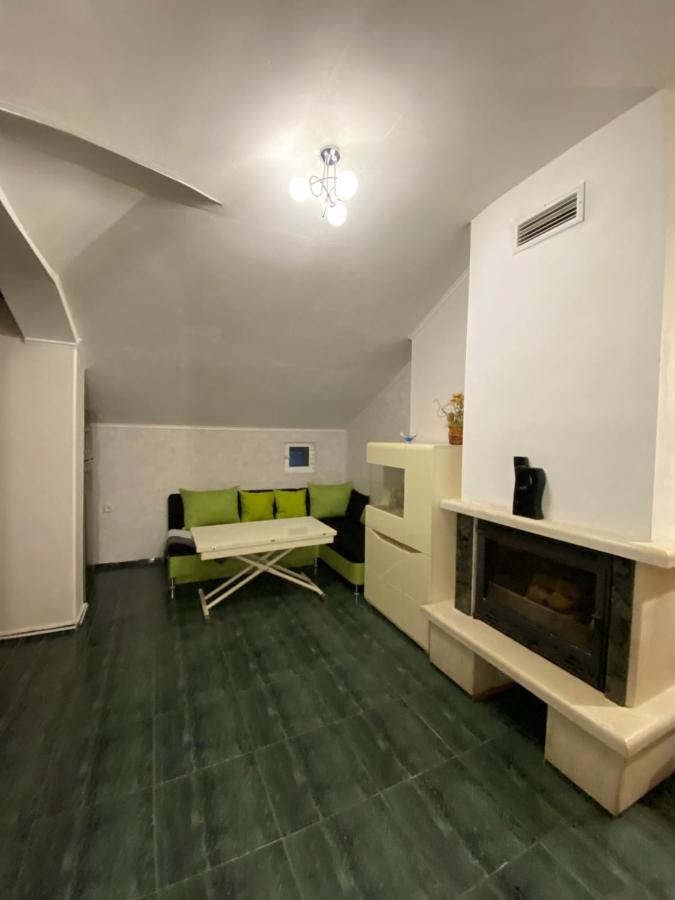Lucy Apartament Apartment Burgas ภายนอก รูปภาพ