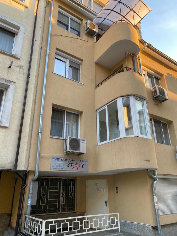 Lucy Apartament Apartment Burgas ภายนอก รูปภาพ