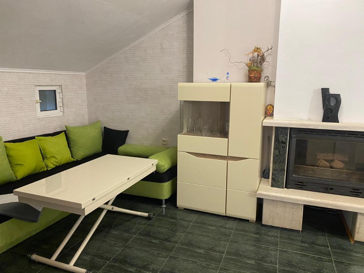 Lucy Apartament Apartment Burgas ภายนอก รูปภาพ