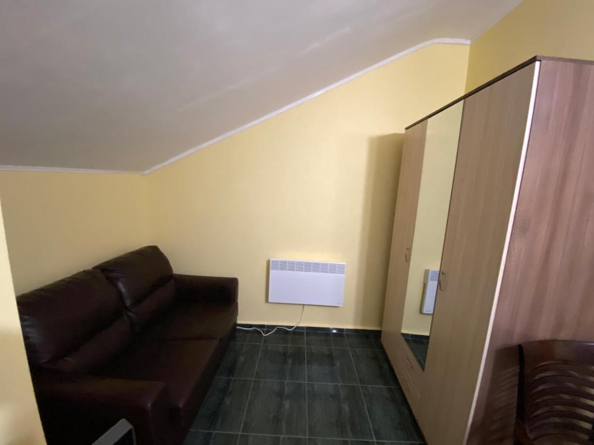 Lucy Apartament Apartment Burgas ภายนอก รูปภาพ